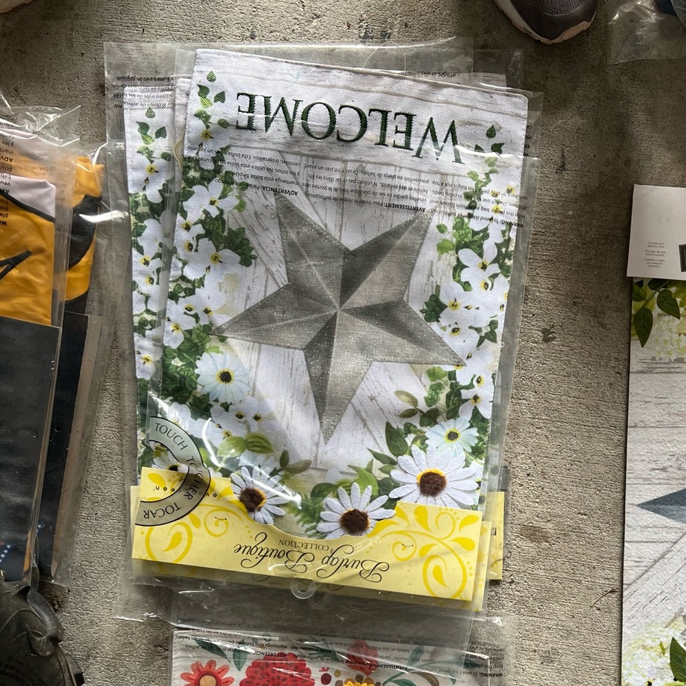 Small yard flag